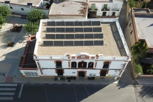 Vista aérea del Ayuntamiento de Fuente Victoria.