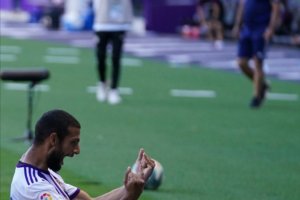 Joaquín celebra un gol con el Valladolid.