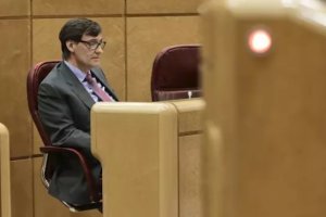 Salvador Illa durante una sesión de control al Gobierno en el Senado