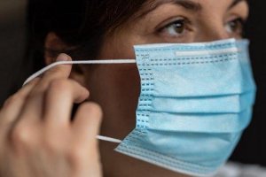 La mascarilla, obligatoria en cualquier espacio.