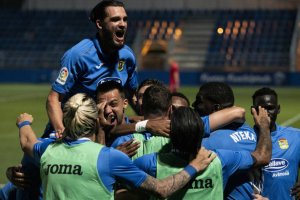 El Fuenlabrada no jugará tras el positivo de varios jugadores.