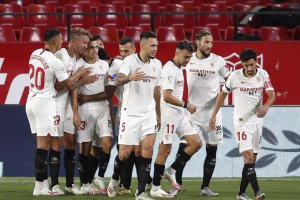 El Sevilla también ha confirmado un caso positivo en su equipo.