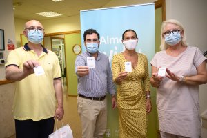 Entrega de los tickets de parking.