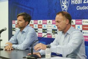 Lalo Arantegui y Chistian Lapetra en rueda de prensa.