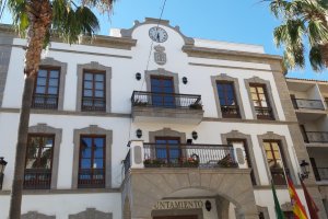 Imagen del Ayuntamiento de Adra.