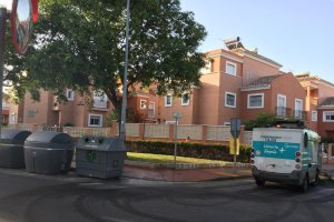 Limpieza intensiva en el barrio de Nueva Almería.