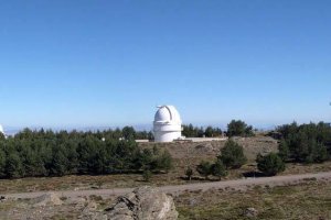 En el observatorio de Calar Alto se desarrollan proyectos científicos de máximo nivel aprovechando la calidad del cielo y de las instalaciones.