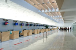 Escasa actividad comercial en el aeropuerto de Almería hasta julio