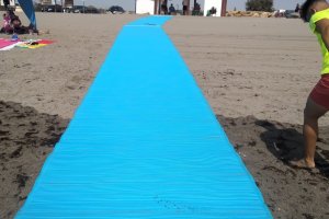 Una flexipasarela en Cuevas del Almanzora.