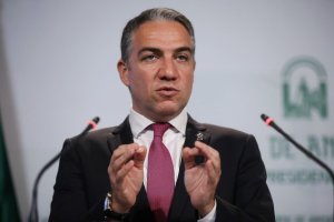 Elías Bendodo descarta confinar por el momento.