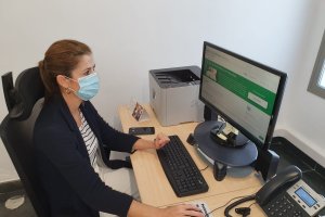 La edil de Educación, Delia Mira.