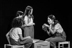 Alumnos de Escuela de Teatro y Cine Artenvacío.