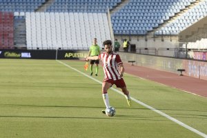 El futuro de Iván Martos vuelve a estar en el aire.