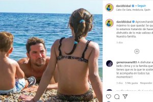 Bisbal y sus hijos en Cabo de Gata.