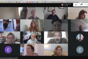 ‘Docentes por la Pública’ mantiene la huelga indefinida.