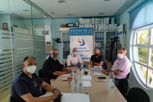 Participantes en la reunión.