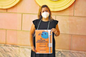 La concejal en la presentación del programa.