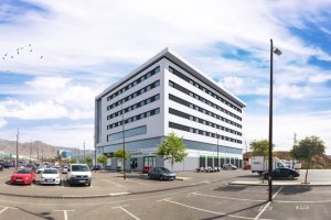 El nuevo hotel  junto al centro de negocios ya habilitado en el Centro Comercial de Vícar