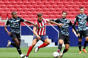 Akieme se estrenó como jugador del Almería.