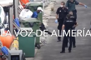 Imagen de la semana pasada de inmigrantes llegados al CATE del puerto.