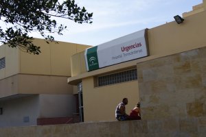 Los heridos fueron atendidos en las urgencias de Torrecárdenas.