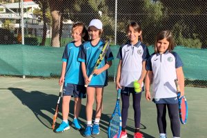 Los deportistas ya están listos para la competición.