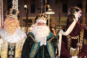 Los Reyes Magos en la Plaza Mayor de El Ejido.