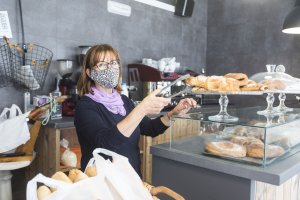 Diputación impulsa ‘Compra cerca, compra en tu municipio’ revitalizando el empleo y la economía.