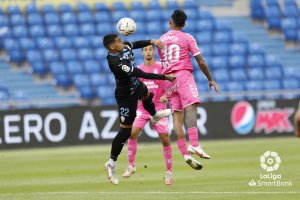Samú Costa en una jugada del partido ante Las Palmas en el Gran Canaria.