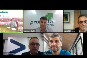 Participantes en este debate sobre la agricultura almeriense.