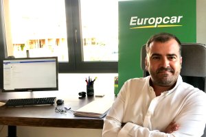José Román Capella, Agente operador de Europcar.