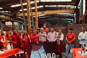 Parte del equipo de Metálicas Ávila.