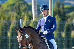 El jinete pulpileño Adrián Martínez se ha proclamado campeón de Andalucía por segunda vez.
