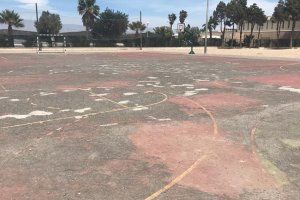 La pista deportiva del centro en 2019.