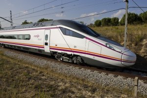 Imagen de archivo de uno de los trenes de Renfe.