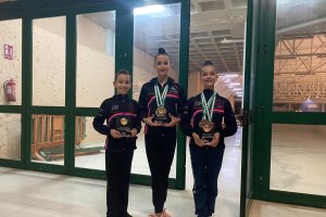 Fran, María y Dayana.