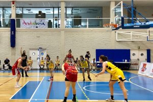 ISE CB Almería no pudo alargar su racha de victoria.