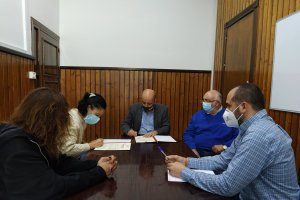 Encuentro mantenido para la firma del convenio.