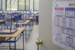 Cerca de 60 aulas están cerradas en la provincia de Almería.