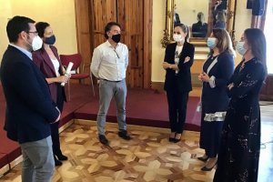 Acto de entrega de ayudas por valor de 750.000 euros a cinco proyectos de creación, ampliación y modernización de empresas.