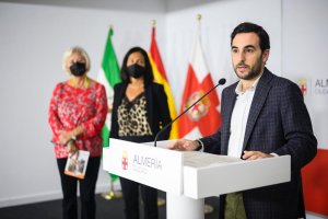 Presentación de la nueva campaña comercial por parte de Carlos Sánchez