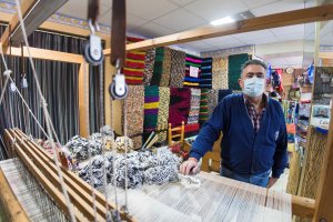 Tradición en la comarca, artesanía que se adapta al nuevo horario.