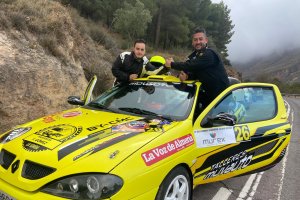 Indalecio Muñoz Expósito con José Manuel Sánchez Acacio, el copiloto.