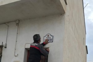 Trabajos de actualización del callejero en Pulpí.