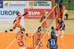 Teruel sigue siendo el más fuerte en la Superliga.