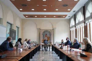 Juanma Moreno, reunido esta mañana para acordar nuevas medidas en Andalucía.