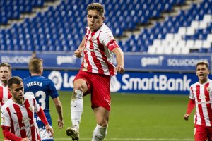 José Corpas celebrando el 0-1 en el Carlos Tartiere.