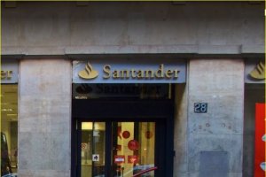 Oficina del Santander para empresas en el Paseo.