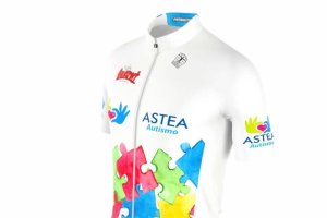 Equipación a favor de la entidad Astea