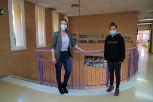 La concejala de Deportes recibió a la tenista Silvia Vargas.